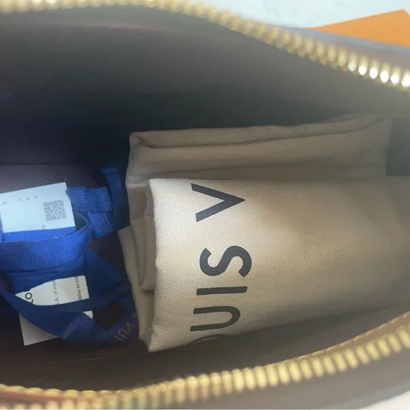 Authentic Louis Vuitton Boulogne PM Handbag - Picture 11 of 12